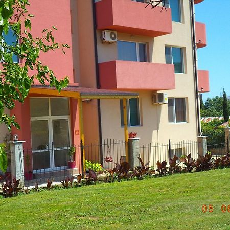 Sveti Georgi Guest House Sozopol Exterior photo