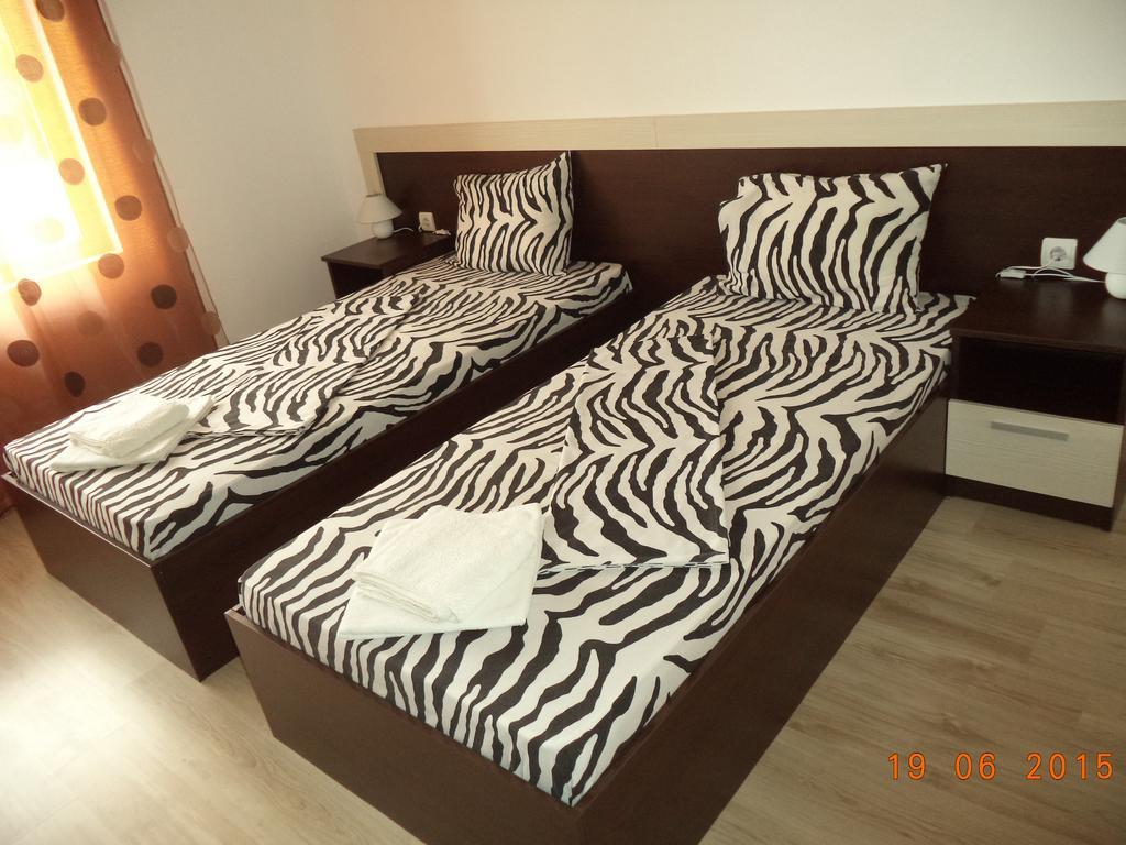 Sveti Georgi Guest House Sozopol Exterior photo